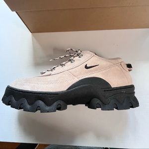 Nike Lahar Low - brand new with box